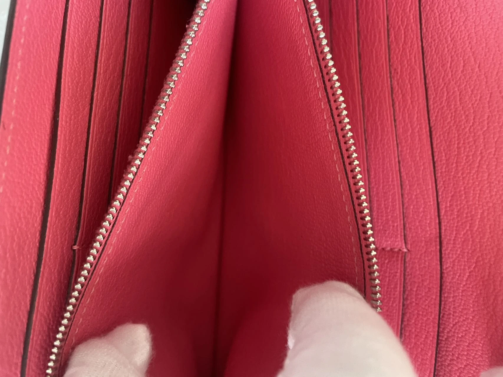 HERMES Kelly Long Wallet Pink Lambskin Leather Silver Hardware HERMES Kelly Long Wallet Pink Lambskin Leather Silver Hardware