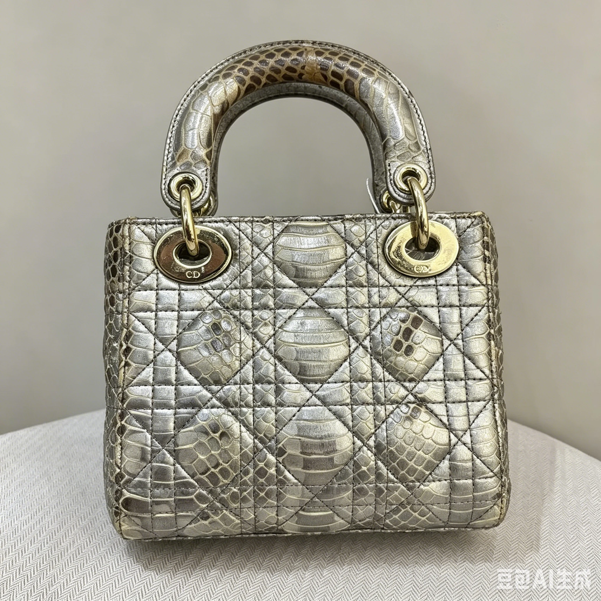 DIOR Lady Dior Mini Bag Python Leather Collection Exotic Limited Version DIOR Lady Dior Mini Bag Python Leather Collection Exotic Limited Version