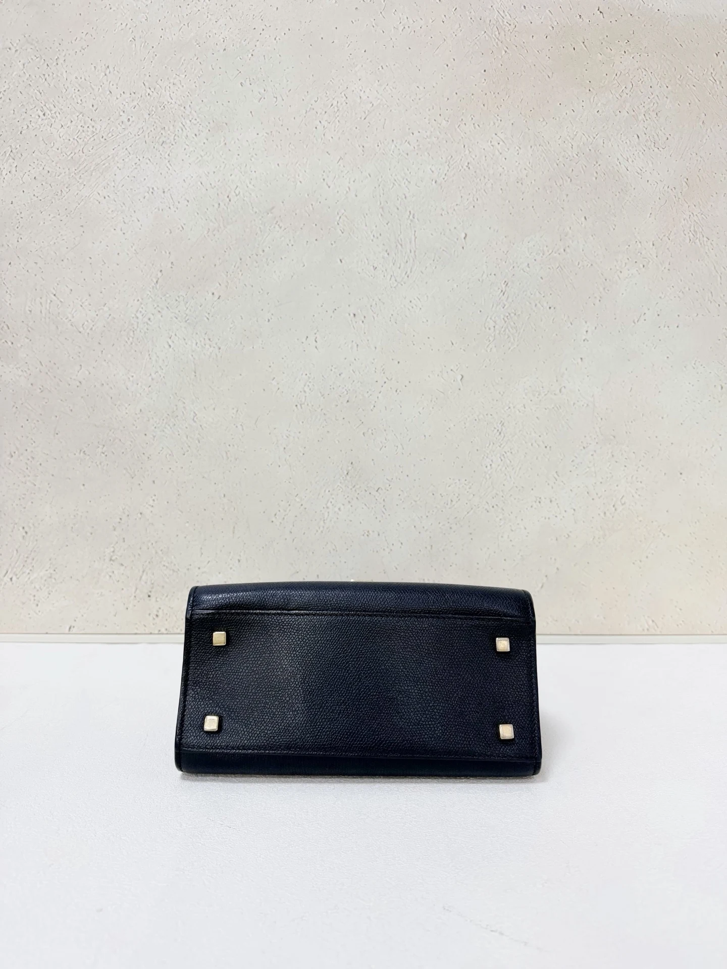 VALEXTRA Iside Small Black Grained Leather VALEXTRA Iside Small Black Grained Leather
