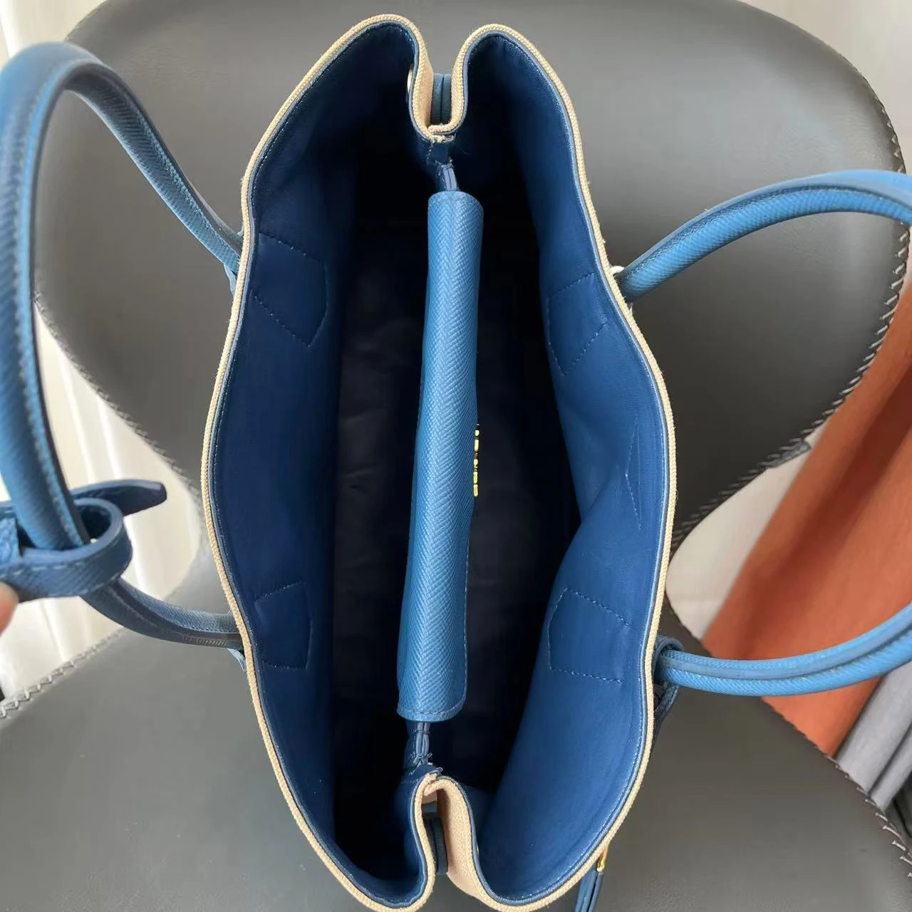 PRADA Route Tote Medium Beige & Blue Canvas PRADA Route Tote Medium Beige & Blue Canvas