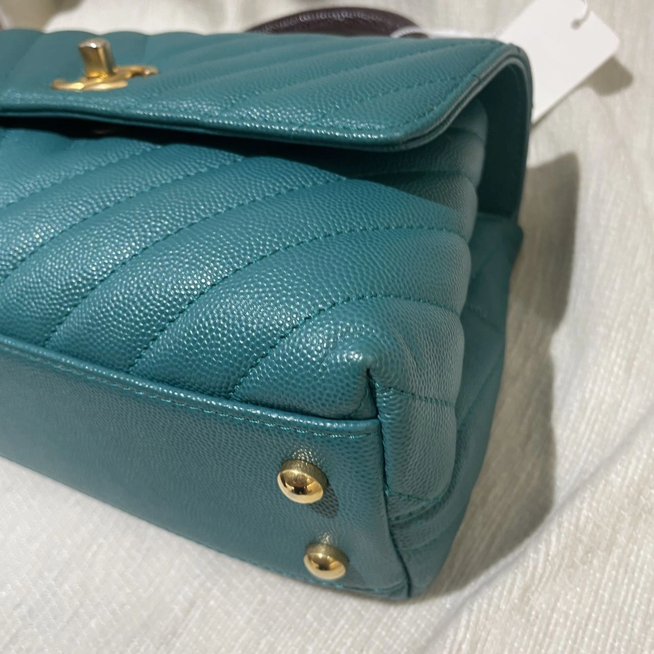 CHANEL Coco Handle Small Green Chevron Quilted Caviar Calfskin Leather CHANEL Coco Handle Small Green Chevron Quilted Caviar Calfskin Leather