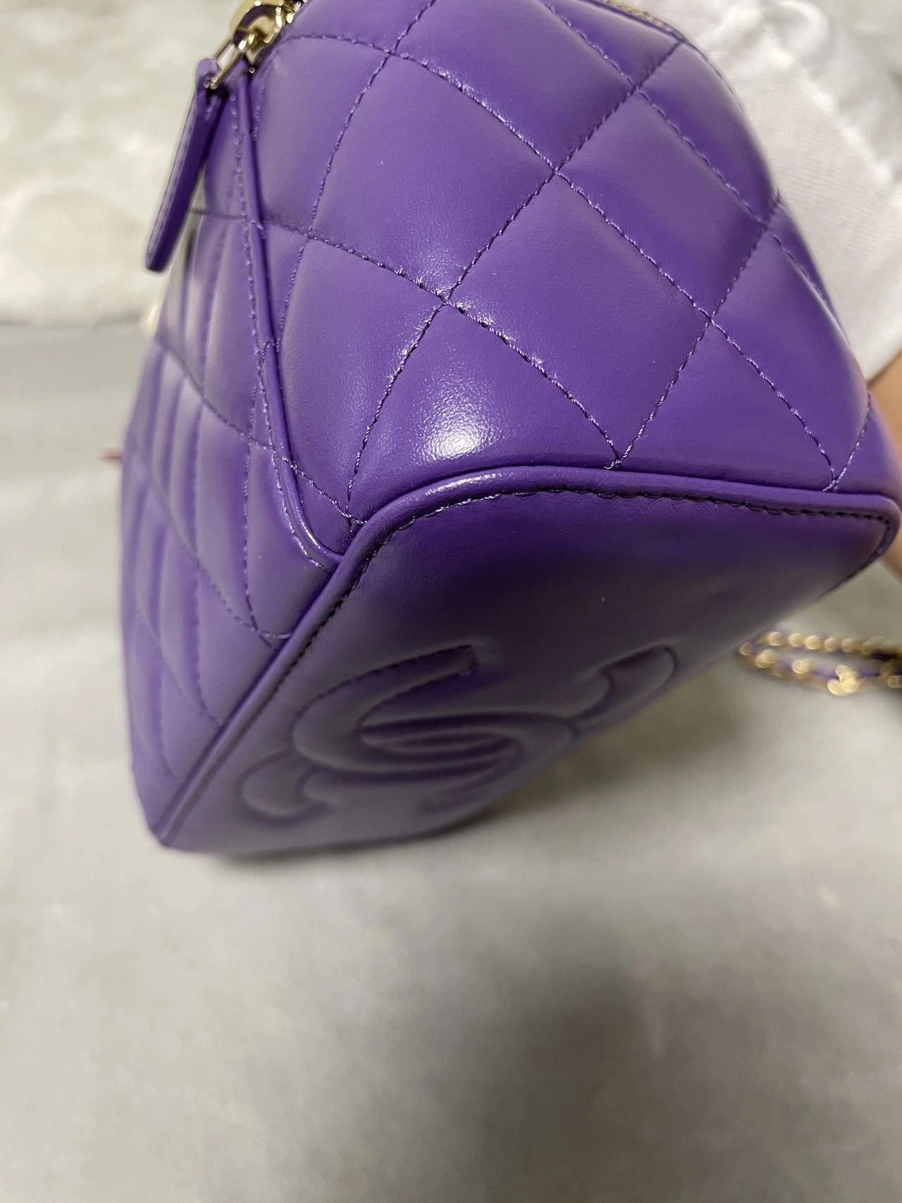 CHANEL Mini Vanity Case With Chain Purple Calfskin Leather CHANEL Mini Vanity Case With Chain Purple Calfskin Leather