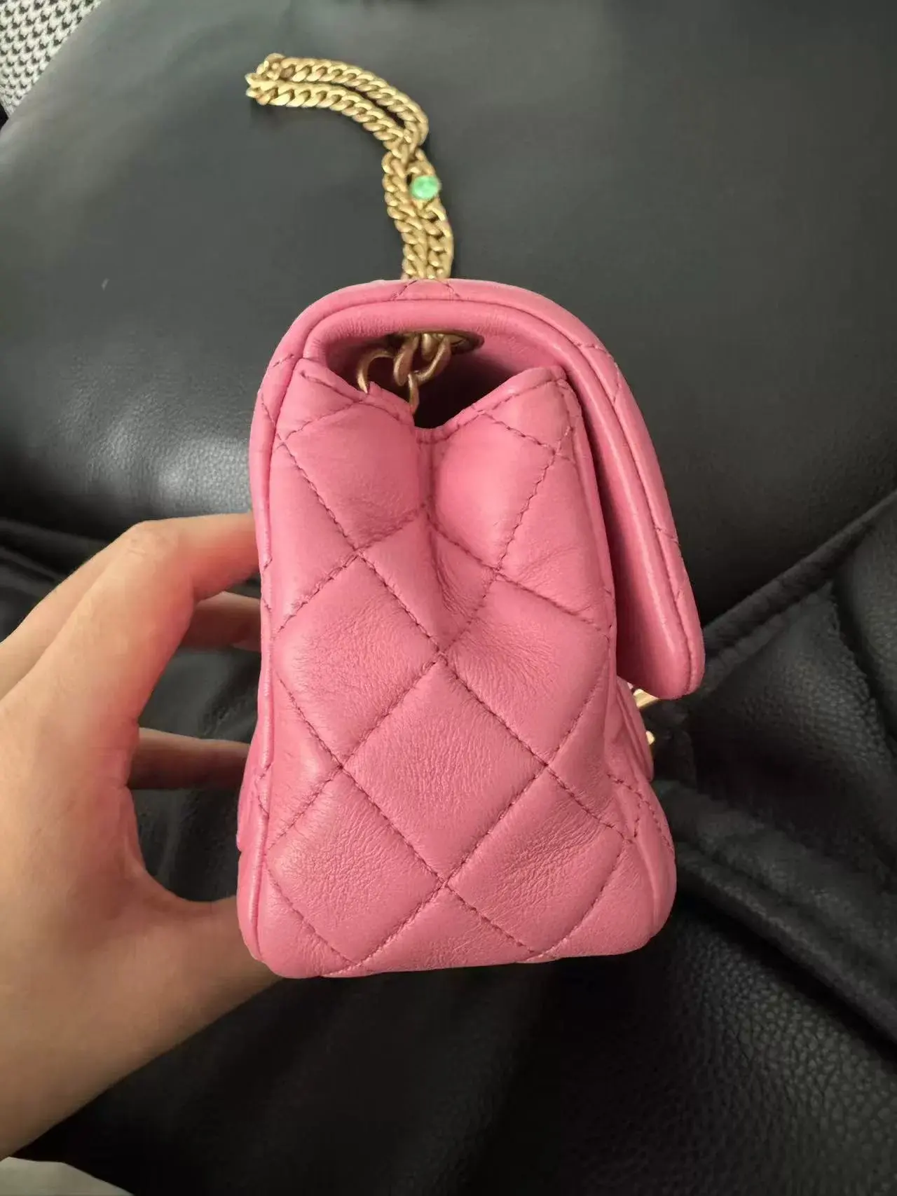 CHANEL Classic Flap Mini Pink Lambskin Leather CHANEL Classic Flap Mini Pink Lambskin Leather